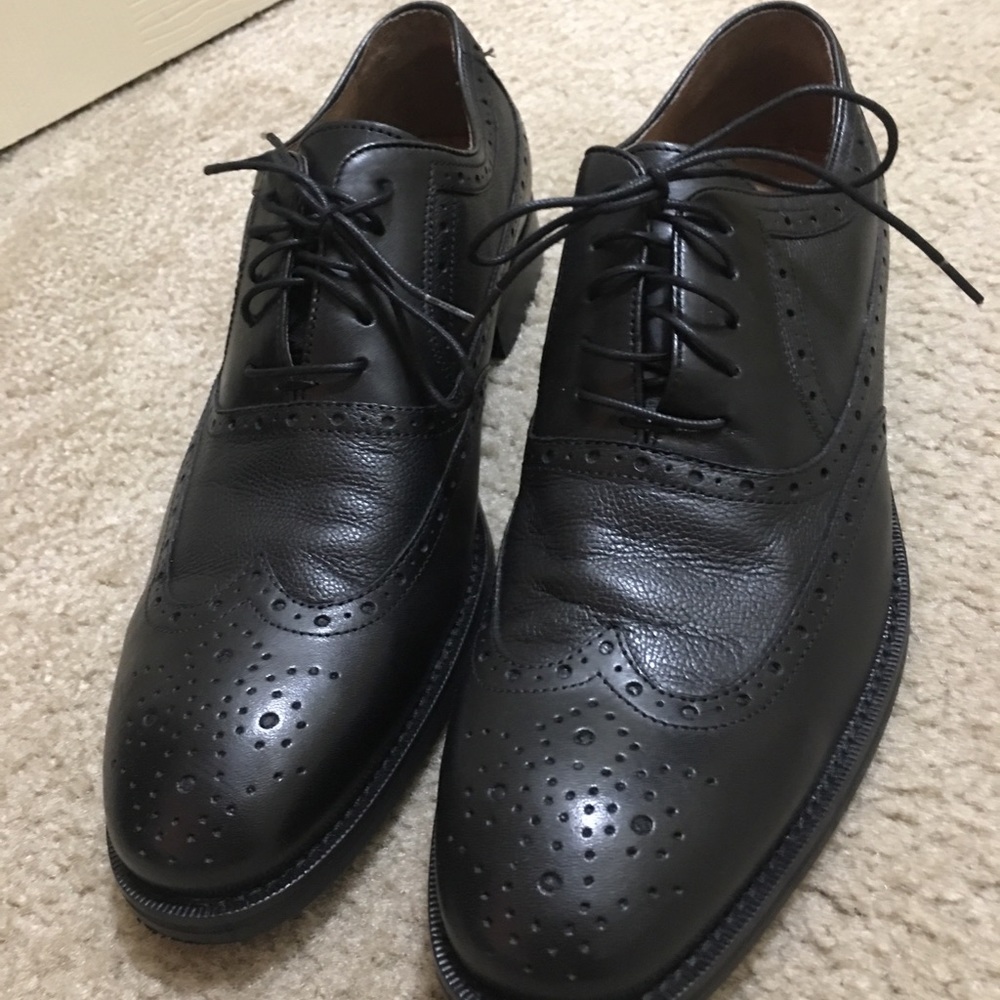 Men’s Johnston & Murphy shoes